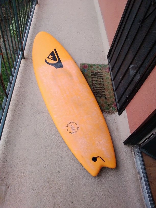 6'6" Quicksilver Bat Swallow Tail Fish Softtop Surfboard 53.5 Cubic