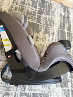 Baby car seat Safety First