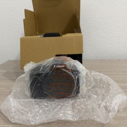 Canon EOS R50 (Body) + Sigma Contemporary 18-50mm F2.8 DC DN