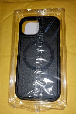 Apple iPhone 15 hard case black