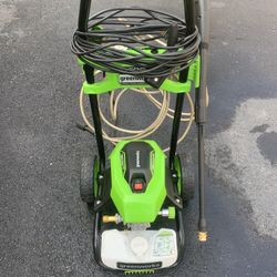 1800psi electric pressure washer w/ extra attachments