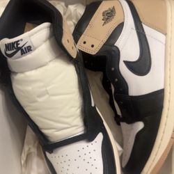 Women's size 8 Air Jordan’s 1 retro high og black/legend md. brown-white