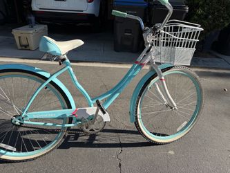 Schwinn girls beach cruiser