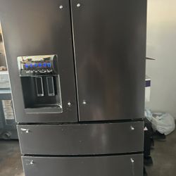 WHIRLPOOL FRENCH DOOR REFRIGERATOR 