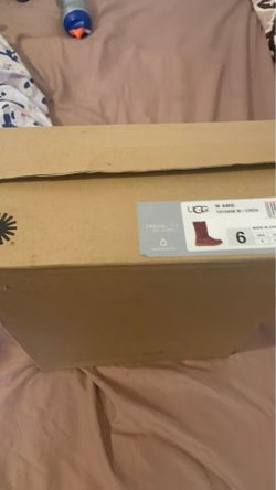 UGG