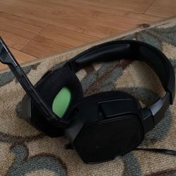 Adjustable Xbox Headset w/ Mute button