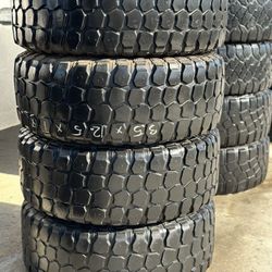 35x12.50r17