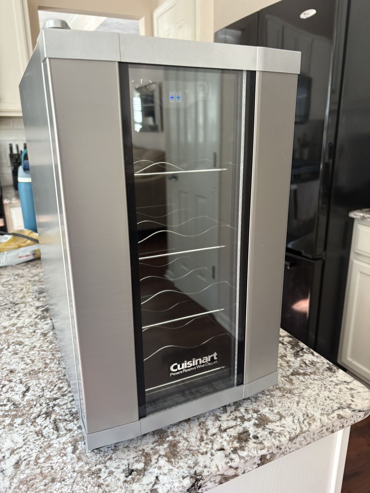Cuisinart 8 Bottle Private Reserve Wine Cellar
