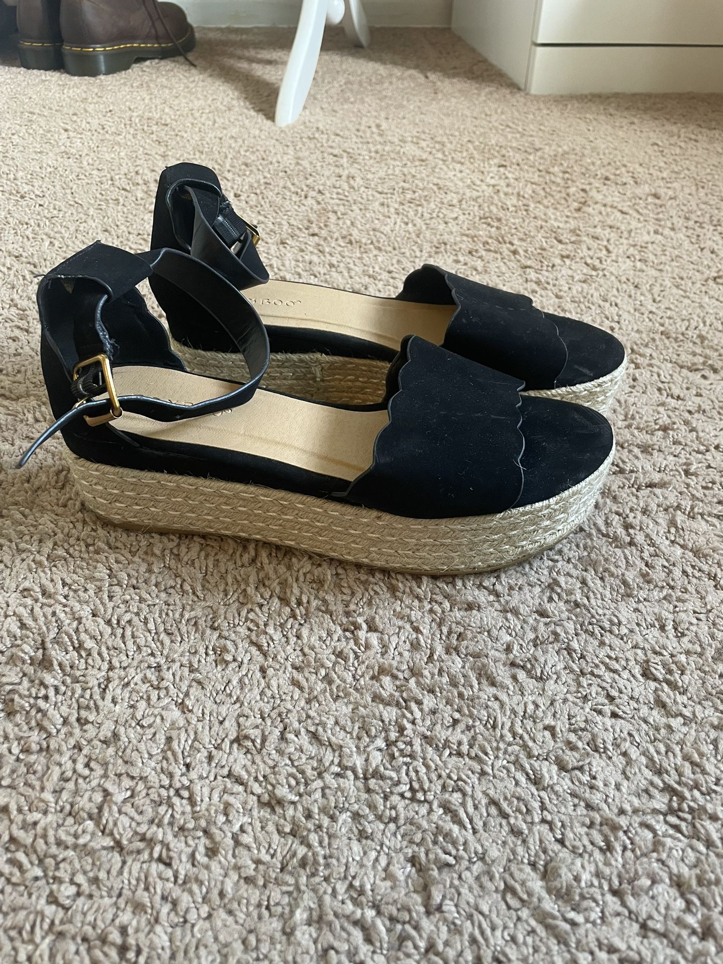 Bamboo Black Espadrille Sandals Size 8.5