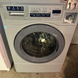 Crossover 2.0 Coin Operated Washer 