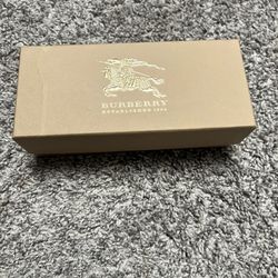 Burberry Glasses Case