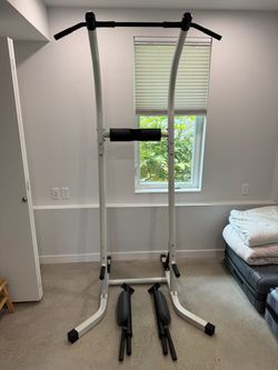 Power Tower Pull-Up and Dip Station