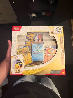 Pokémon TCG 30th Celebration Poster Collection Box