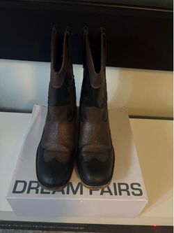 Boys boots