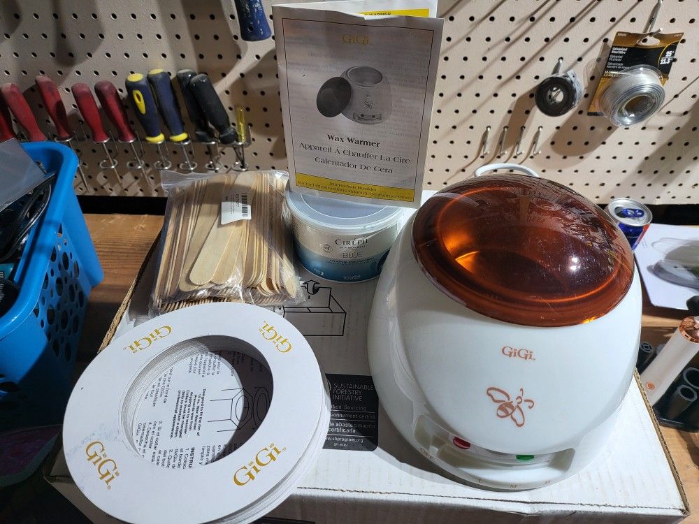 Gigi Brazilian Waxing Kit