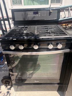 Whirlpool gold series freestanding gas range