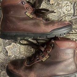 Vasque Cowhide Gore Tex Leather Boots Women’s Size 9.5