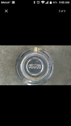 Ford VINTAGE hub caps