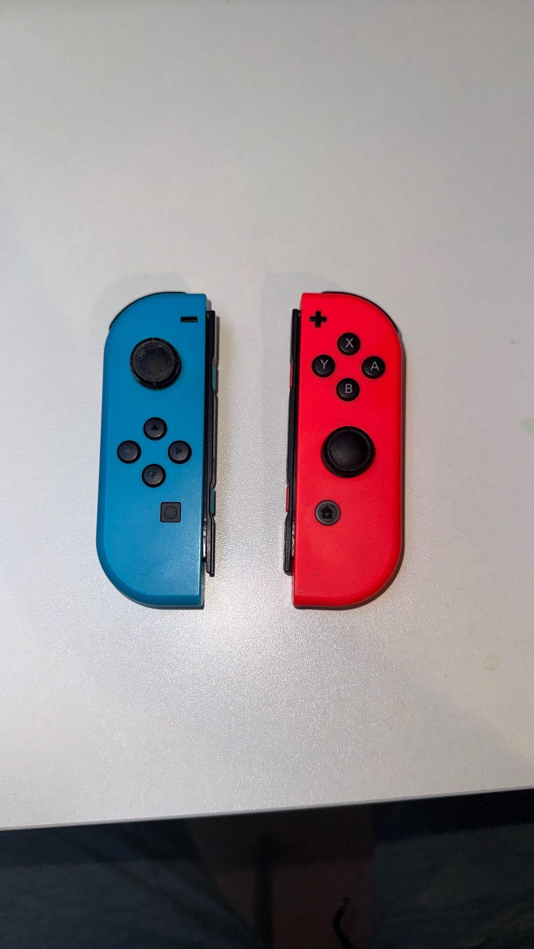 Nintendo Switch Joy Cons (work Just Fine)