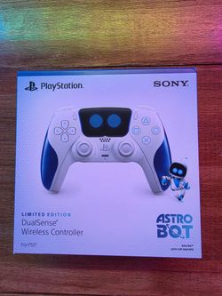 PS5 Wireless Controller - Astro Bot Limited Edition