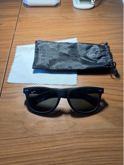 Rayban Wayfarer Classic Matte Rubber