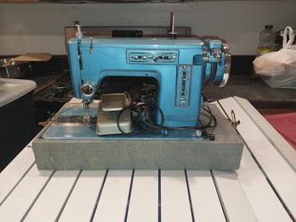 RARE - Vintage Blue Sears Kenmore Sewing Machine 158.444 USA Canada Solid Metal