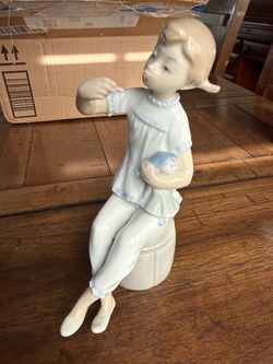 Lladró Porcelain Girl Figurine with Puppy