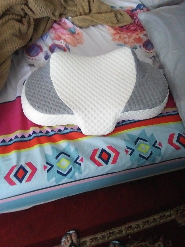 Orthopedic Cervical Comfy Neck Pillow