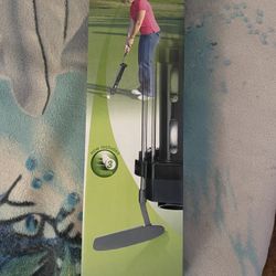 PUTTER automatic ball release putter