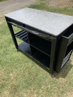 Rolling cart