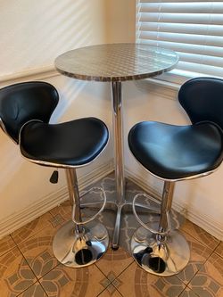 Bar Table and 2 Adjustable Bar Stools Set