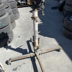 Transmission Hoist