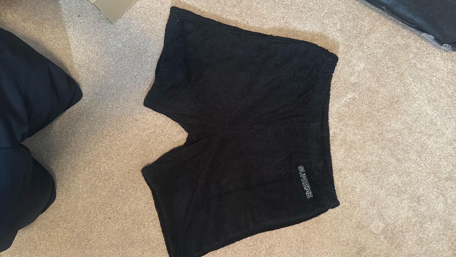 Supreme Terry Cloth Shorts XL