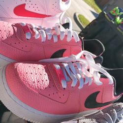 Nike Como Nuevo Size 8/5