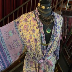 KIMONO S ! Vintage Jewelry Tees Skirts Dresses Hilltop Streetfair This Saturday!