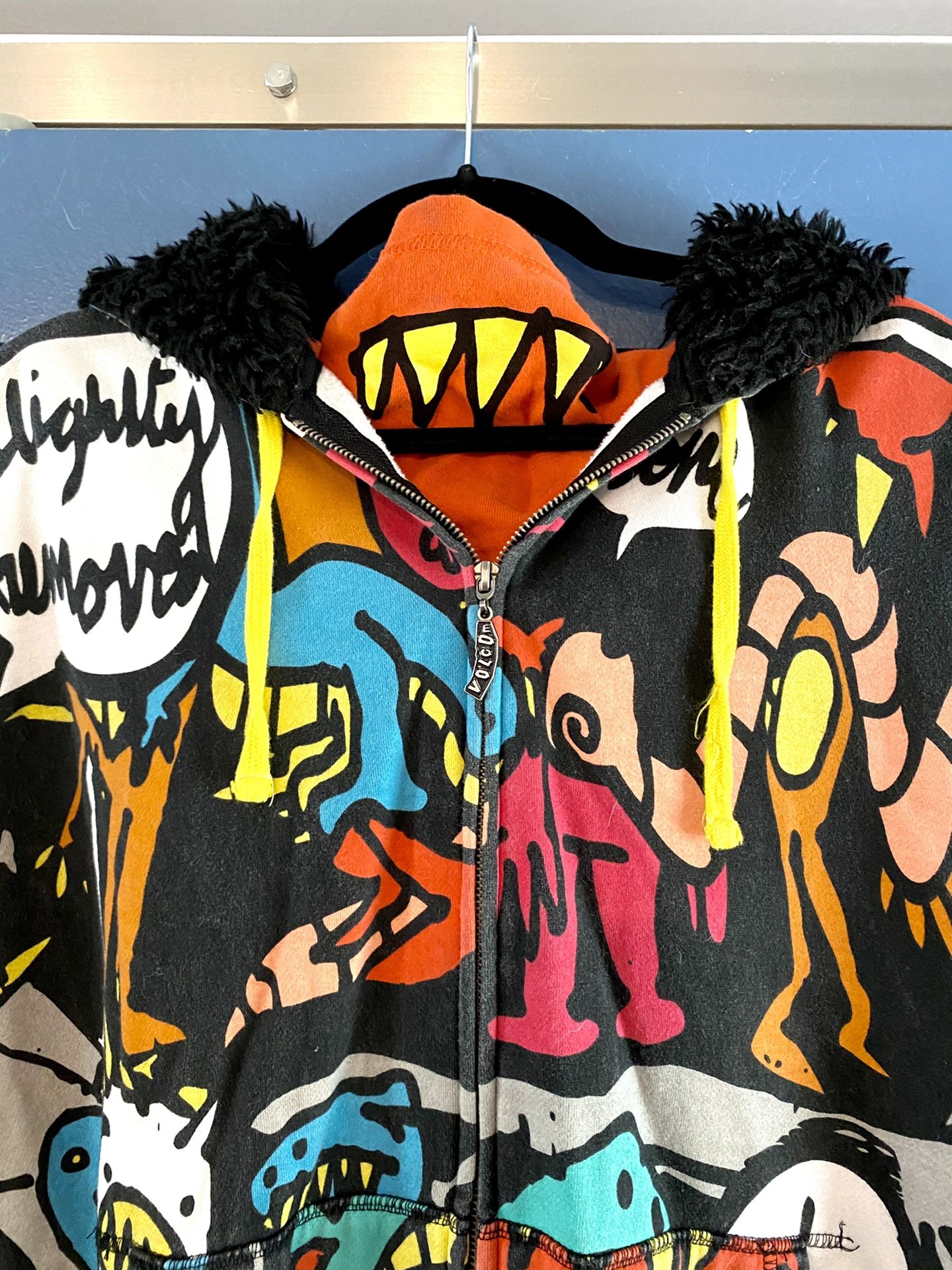 RARE! Volcom Monster Hoodie w/ Mask