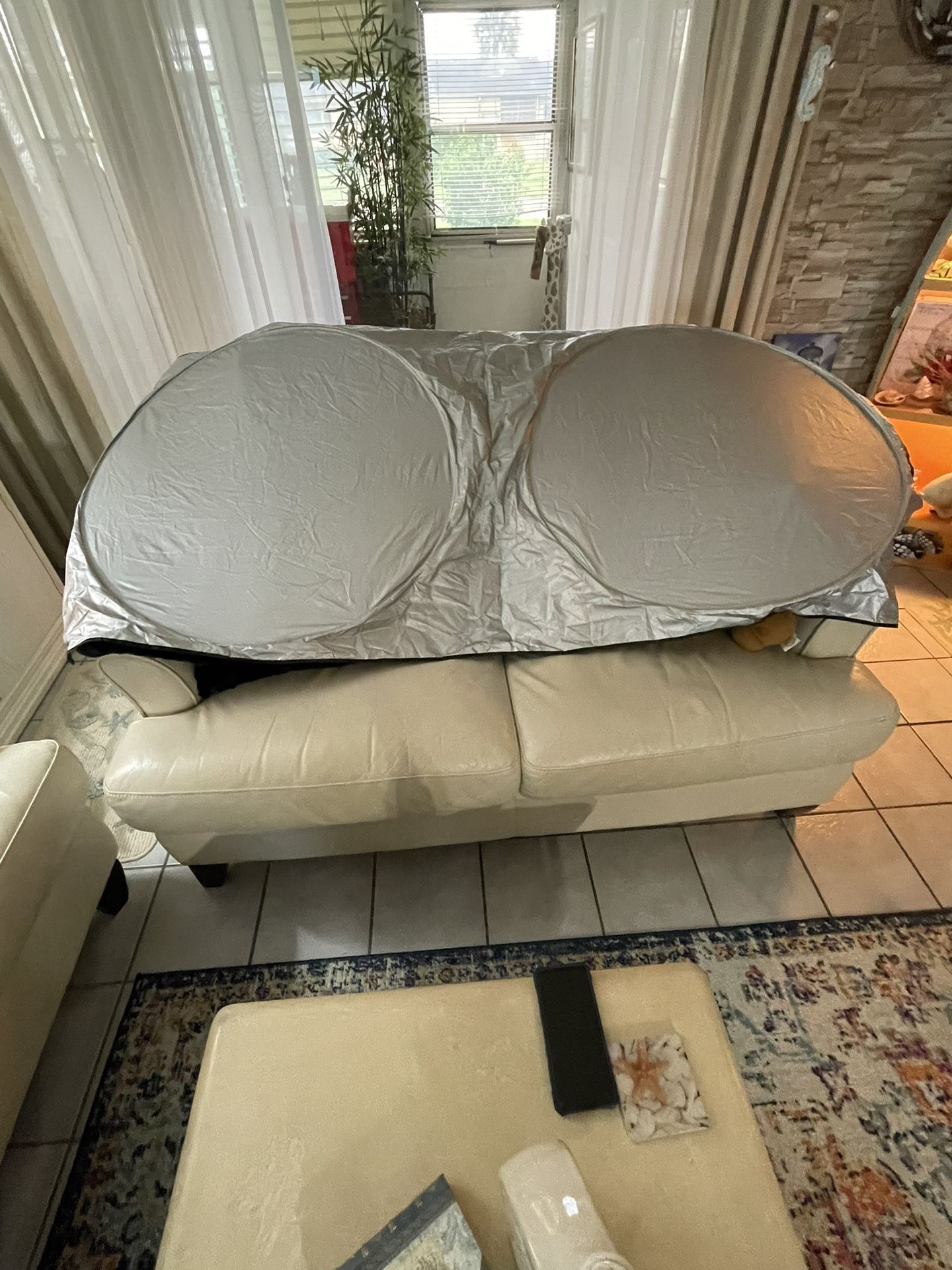 I clover Truck Sun Uv Windshield Cover