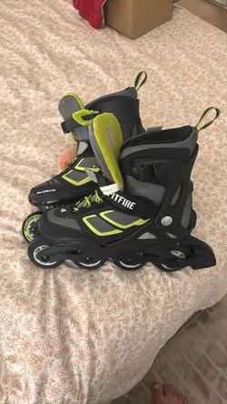 Black And Green Rollerblades