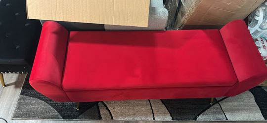 Ottoman with storage compartment