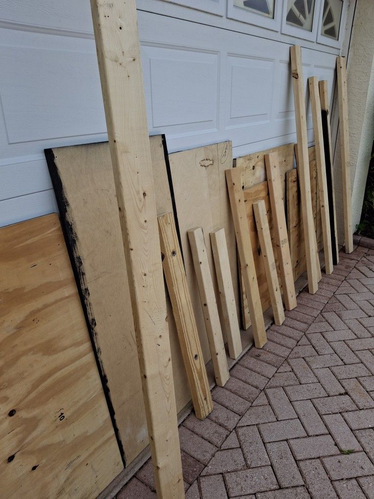 Misc Lumber. 2x4's And 3/4 " Plywood