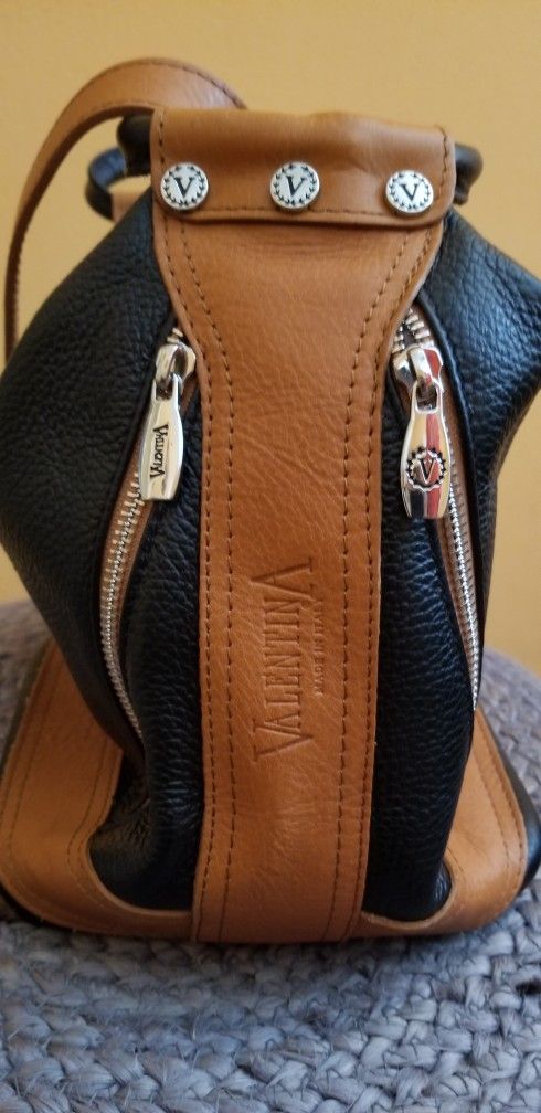 Valentina Leather Sling Hobo bag