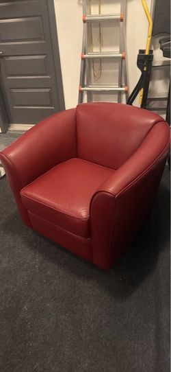 ARIZONA LEATHER Ogden Swivel Chair Denver Strawberry (club chair).
