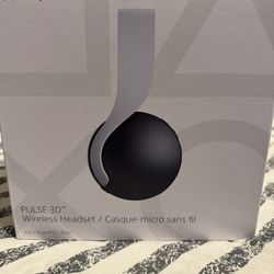PS4/PS5 Pulse 3D Headset With USB Dongle