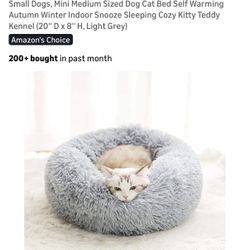 Pet Bed For Cats And Small Dogs 