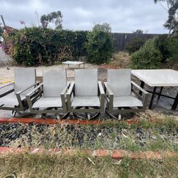 Castelle outdoor dining set