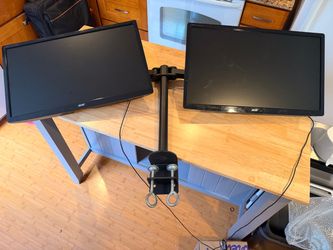 Dual acer monitors