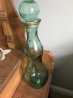 Glass vase/bottle