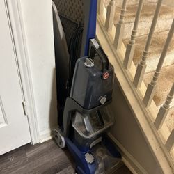 Dyson Carpet Cleaner
