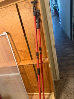 2 Poles to pull