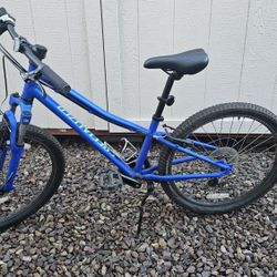 Specialized Hot Rock 24" Mountain Bike 